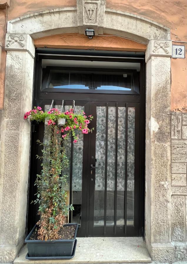 Mini Loft 12 Appartamento Nel Centro Di Bari Zewnętrze zdjęcie